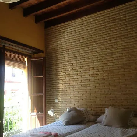 Castilla 38, 4 Apartment *