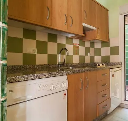 Castilla 38, 4 Apartment *